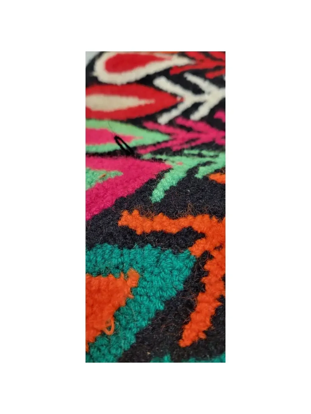 Vtg Handmade Venezuelan Peacock Rug 30